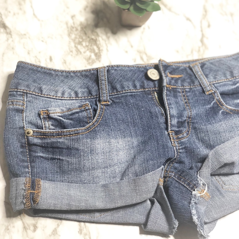 SO denim shorts • 7